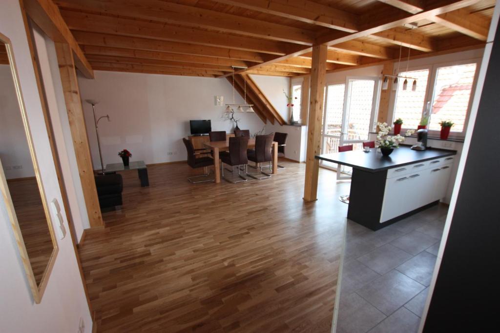 Wonnentaler Apartments Kenzingen Δωμάτιο φωτογραφία
