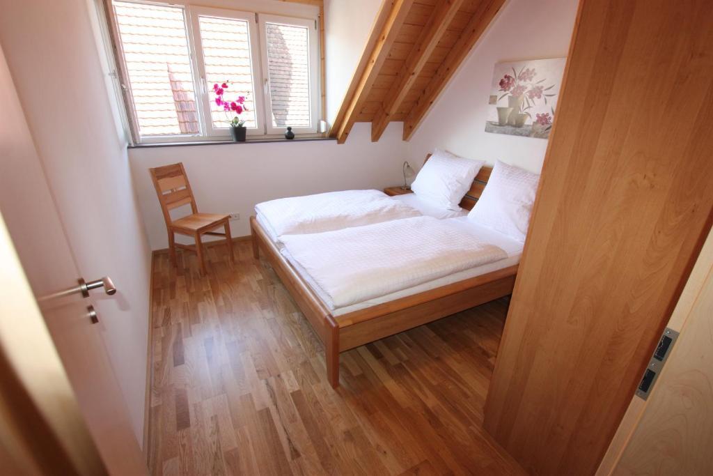 Wonnentaler Apartments Kenzingen Δωμάτιο φωτογραφία